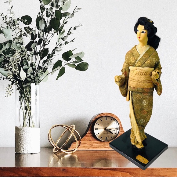 Vintage Harusame Nishi Geisha Standing Doll 15" Japanese Lady Figurine in Kimono - Picture 2 of 14